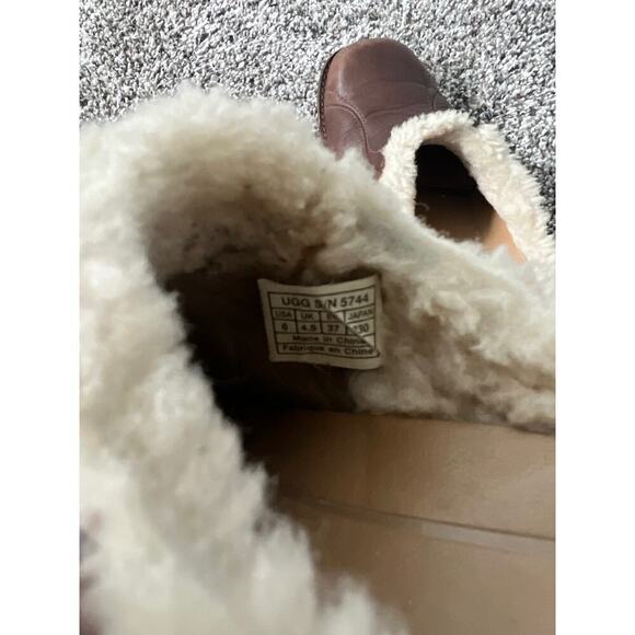 UGG Australia "langford" brown shearline mule women's size 7 - Picture 4 of 6